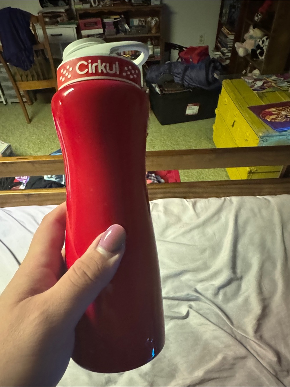 Cirkul Purple Hydration Bottle with White Cap steel